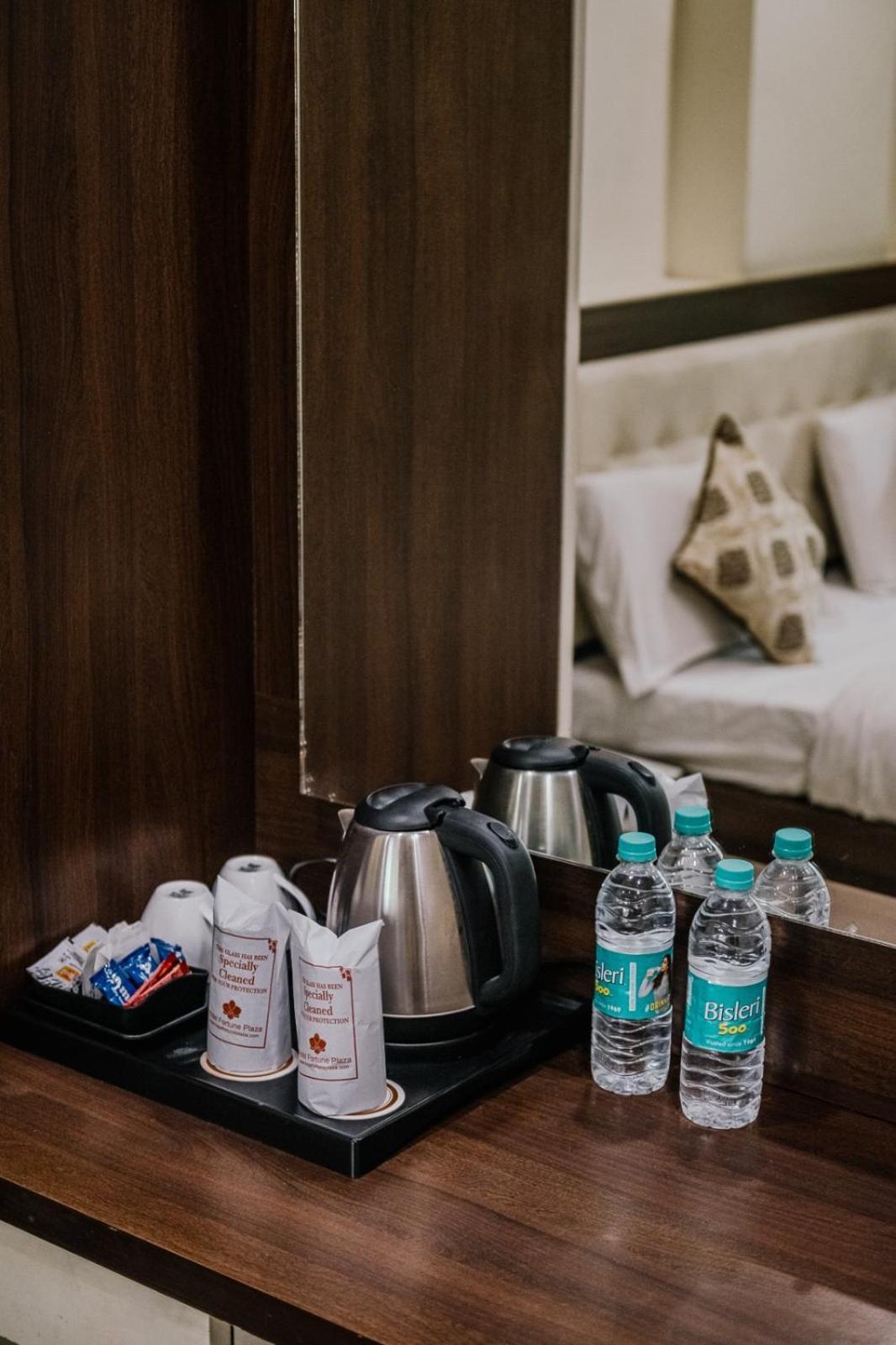 Hotel Fortune Plaza Ajmer Bagian luar foto