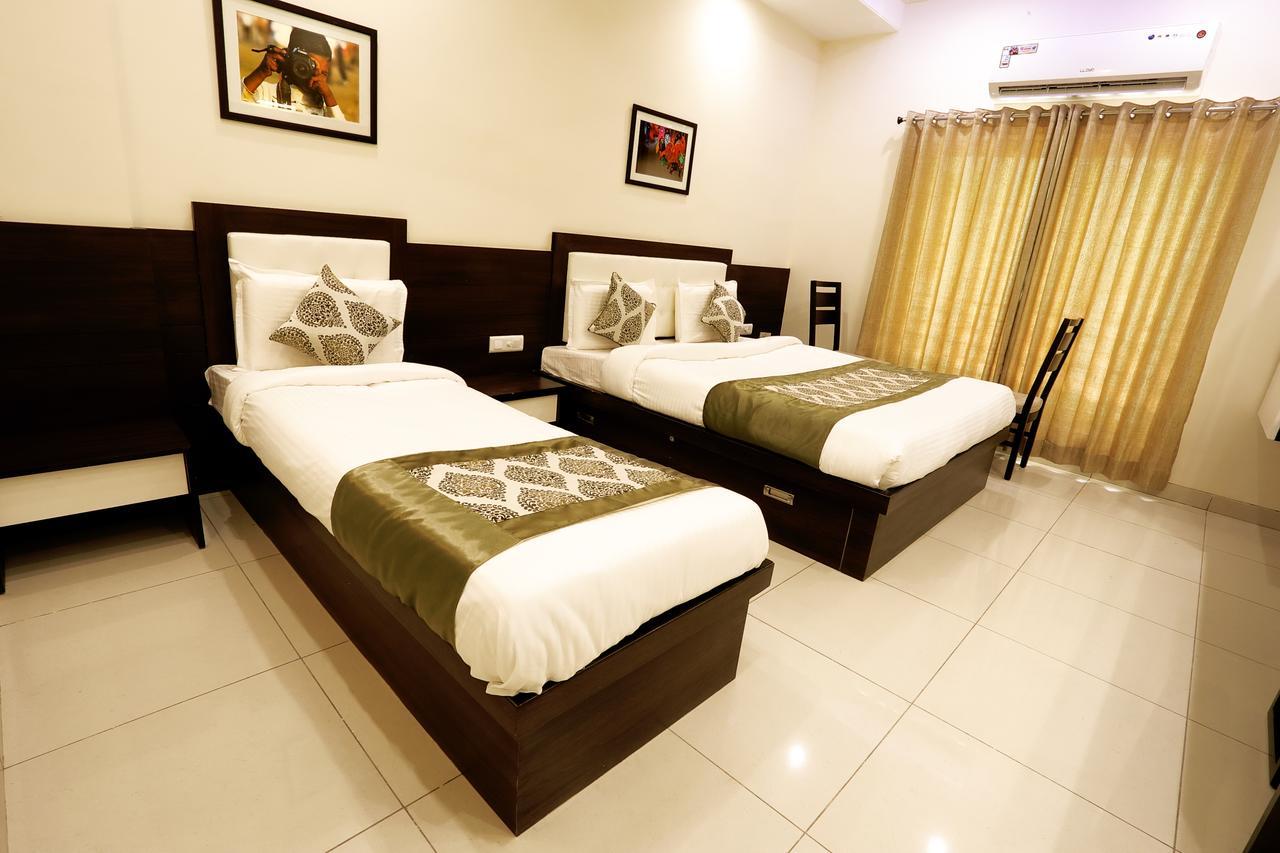 Hotel Fortune Plaza Ajmer Bagian luar foto